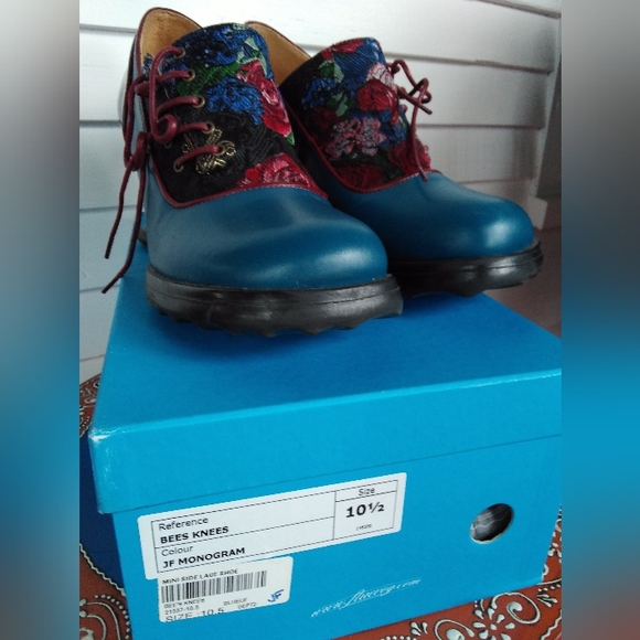 John Fluevog Shoes - SOLD..Fluvog Minis Bees Knees